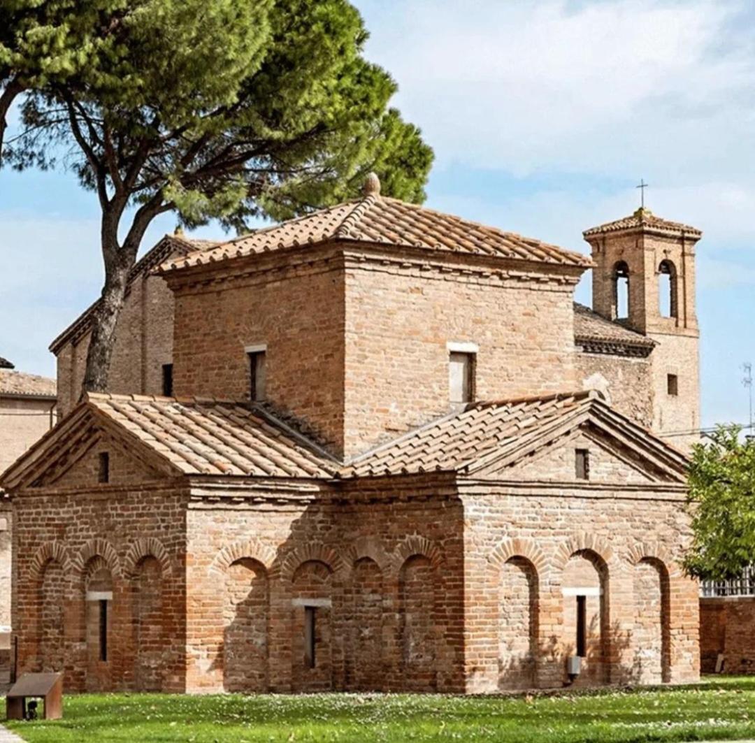 Toscana Home Ravenna Exteriör bild